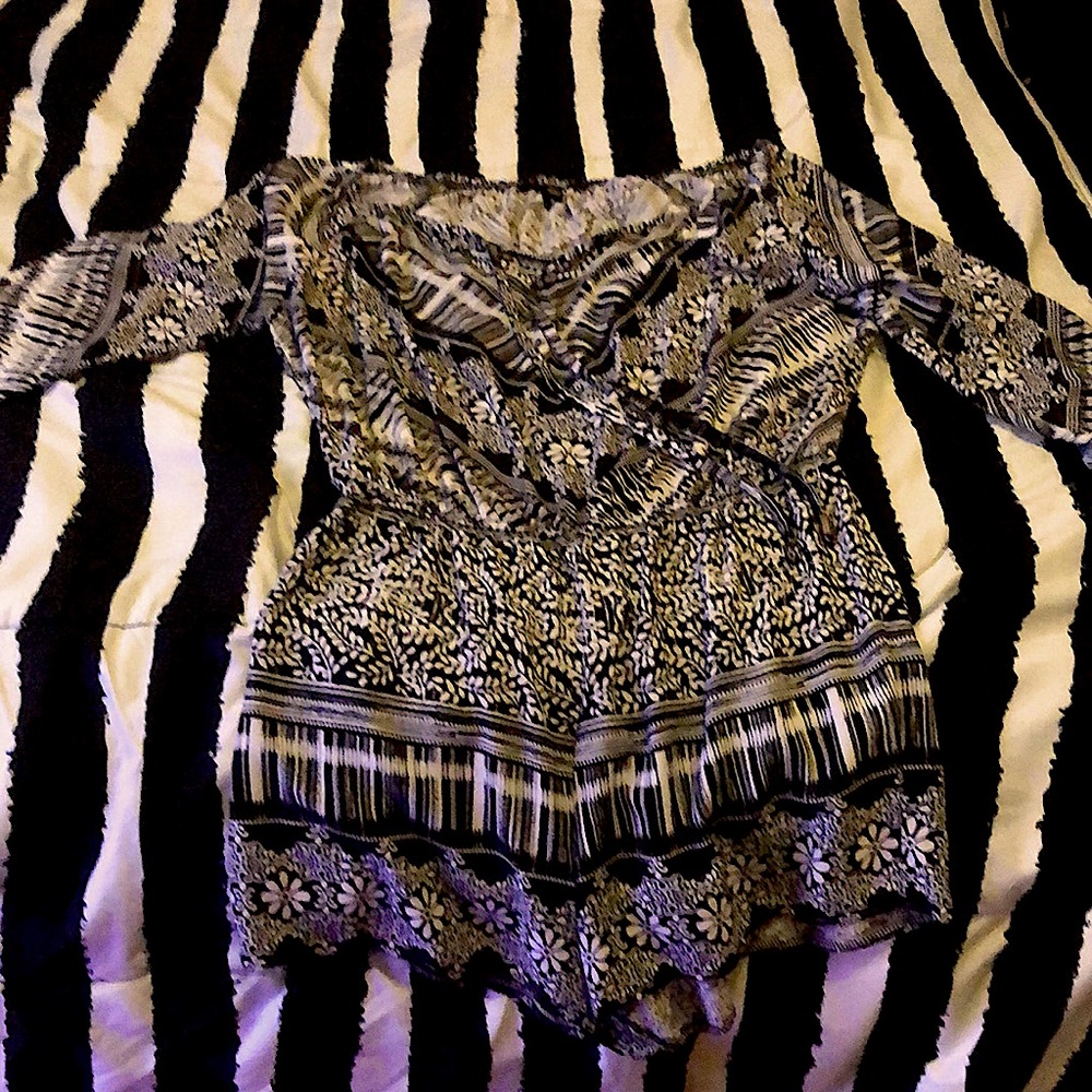 Selling Dresses,Shoes,Shirts,Shorts,And Pants.